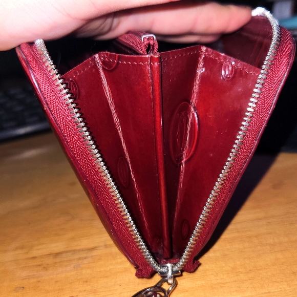 Cartier Happy Birthday Print Red Long Zip Wallet w/ Authentication Card - Picture 15 of 16